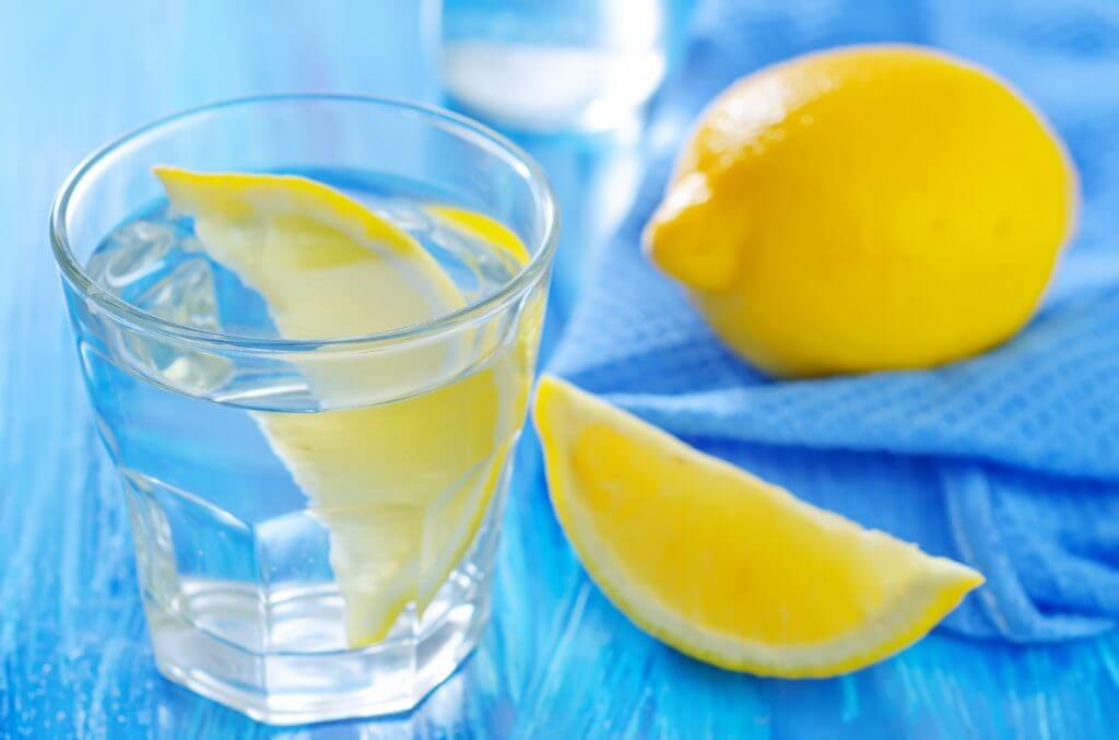 Lemon water with aloe vera recipe for healing inflammation.